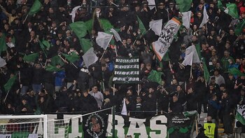 Repudiable reacción de los hinchas