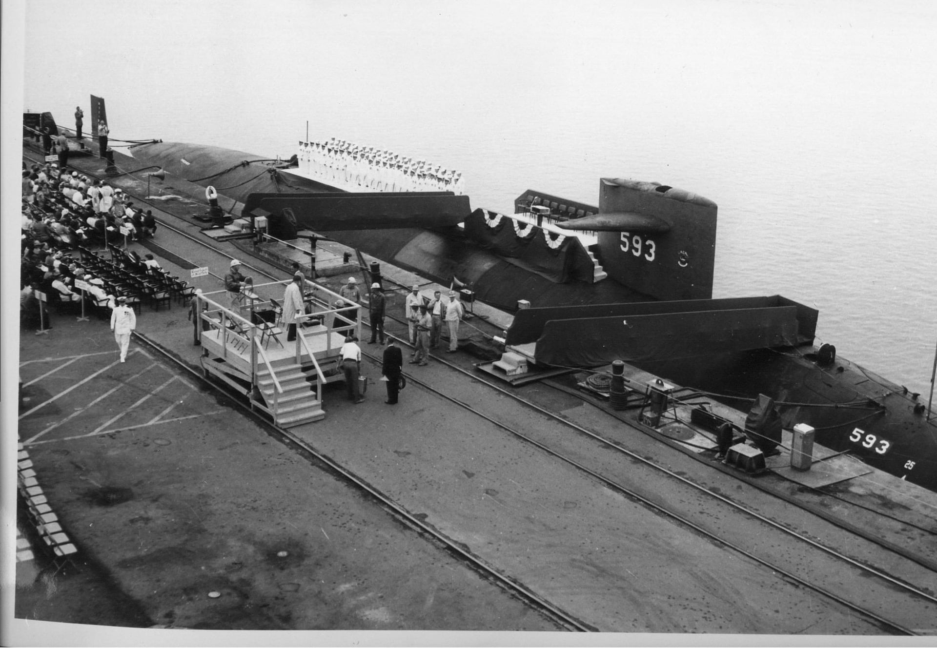 El submarino nuclear estadounidense llevaba 129 personas a bordo, incluidos oficiales y técnicos civiles (Wikipedia/US Navy)