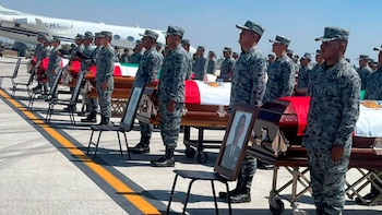 SEDENA rinde honores fúnebres a