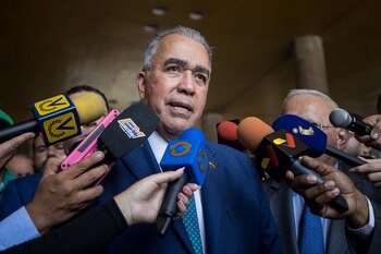 Luis Eduardo Martínez, candidato presidencial