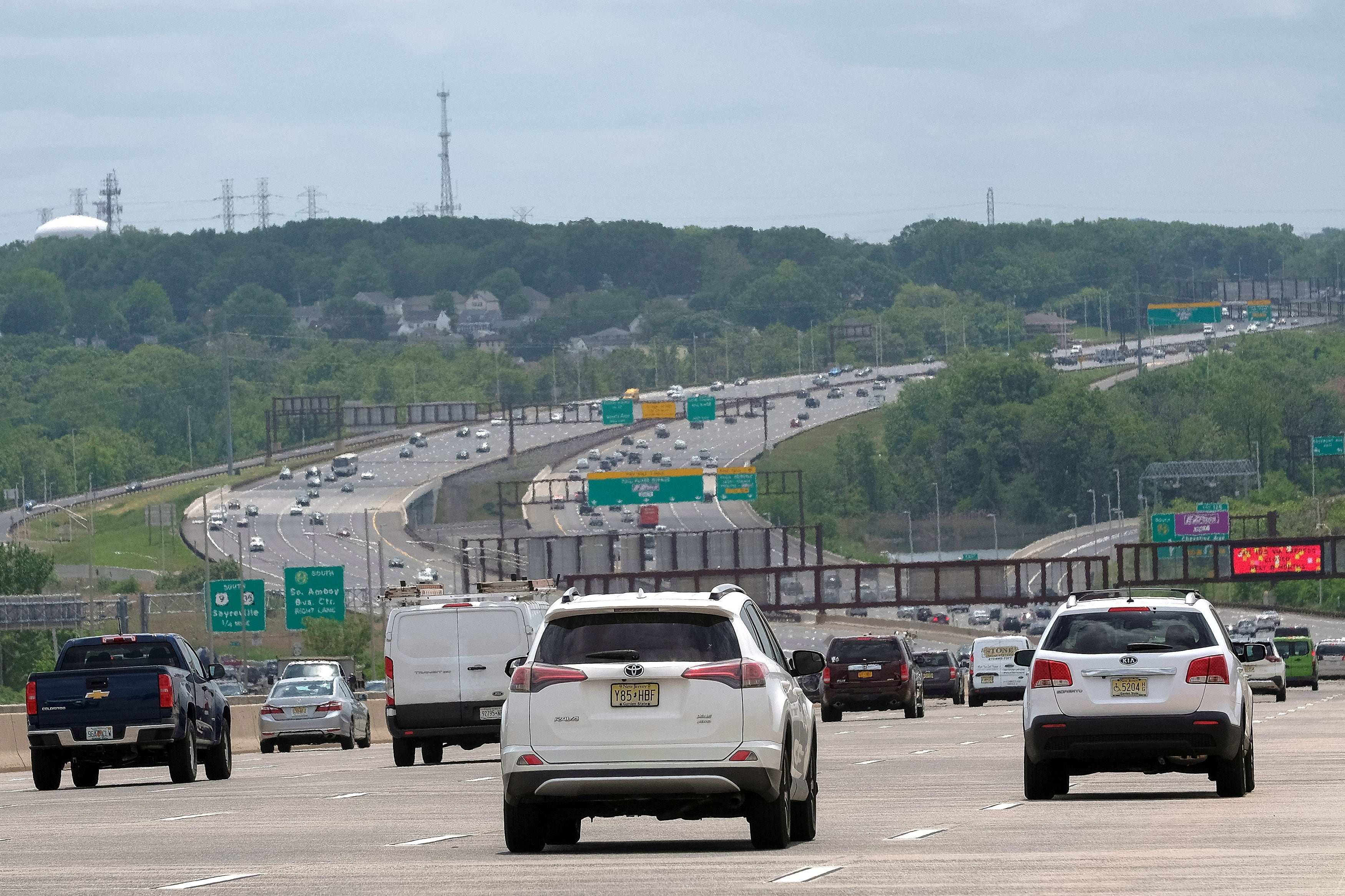 El volumen de viajes por carretera en el 4 de julio supera los 72 millones de viajeros al sumar vuelos y otros medios de transporte (REUTERS/Eduardo Munoz/File Photo)
