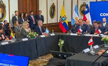Funcionarios de Chile, Perú, Argentina, Bolivia y Ecuador