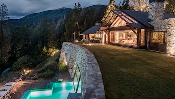 Una vivienda en un terreno