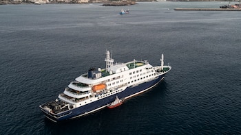 Hantavirus, última hora del crucero MV Hondius, llegada a Canarias y reacciones, en directo | El barco continúe sin pasajeros con síntomas