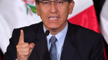 Martín Vizcarra: impedimento de salida