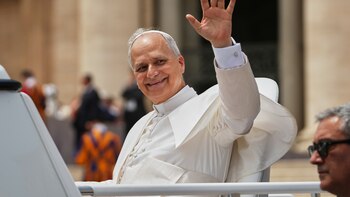 El papa León XIV cumple