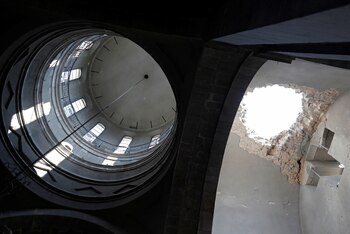 Un agujero en la catedral