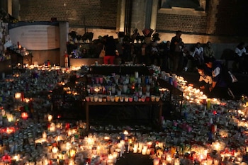 CIUDAD DE MÉXICO, 11DICIEMBRE2025.-Miles de