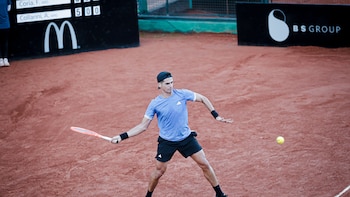 Federico Coria le ganó el duelo a Andrea Collarini y habrá siete argentinos en cuartos de final en Tucumán