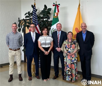 Los 12 objetos arqueológicos devueltos,