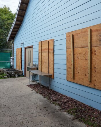 Recurrieron a cubrir las ventanas