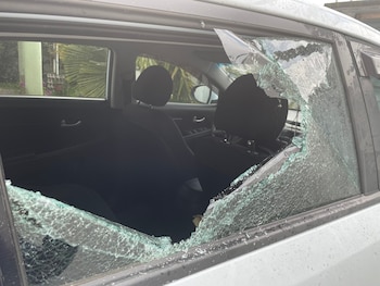 La ventana del auto de