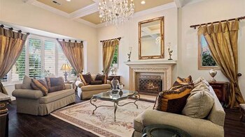 El hijo menor de Michael Jackson celebró sus 18 años comprando una mansión cuyo valor es de más de USD 2 millones en Calabasas, California (Pacific playa realty)