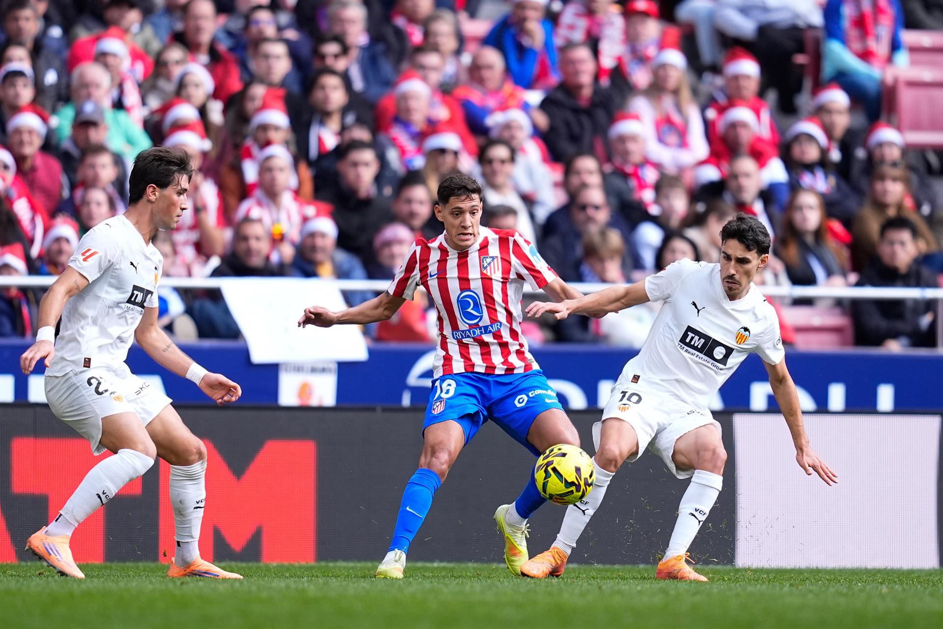 Mestalla, encrucijada entre la Champions y la permanencia — image 2