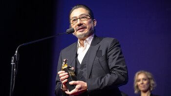 Hiroyuki Sanada se alza con