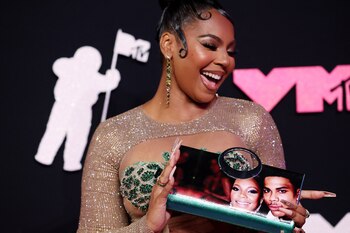 Ashanti confirmó que había retomado su romance con Nelly en los VMAs 2023. Ahora esperan el nacimiento de su primer hijo. (REUTERS/Andrew Kelly)