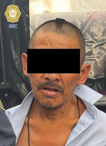 Um vídeo do incidente começou a circular nas redes sociais, reunindo milhares de visualizações e gerando críticas pelo ataque ao visitante. (Crédito: X | @SSC_CDMX)