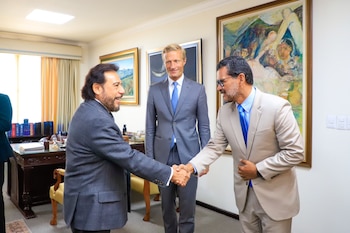 El PMA y El Salvador coincidieron en impulsar iniciativas conjuntas sobre alimentación escolar, producción agrícola y resiliencia climática para ampliar la cooperación./ (Vicepresidencia de la República)