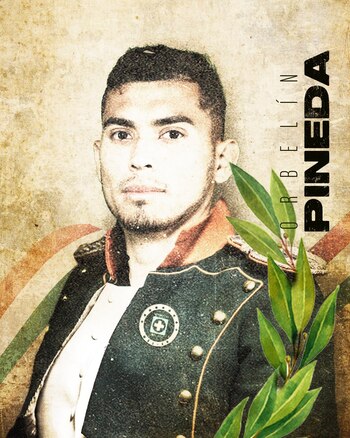 Por medio de redes sociales