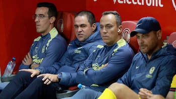 Quién es el auxiliar de