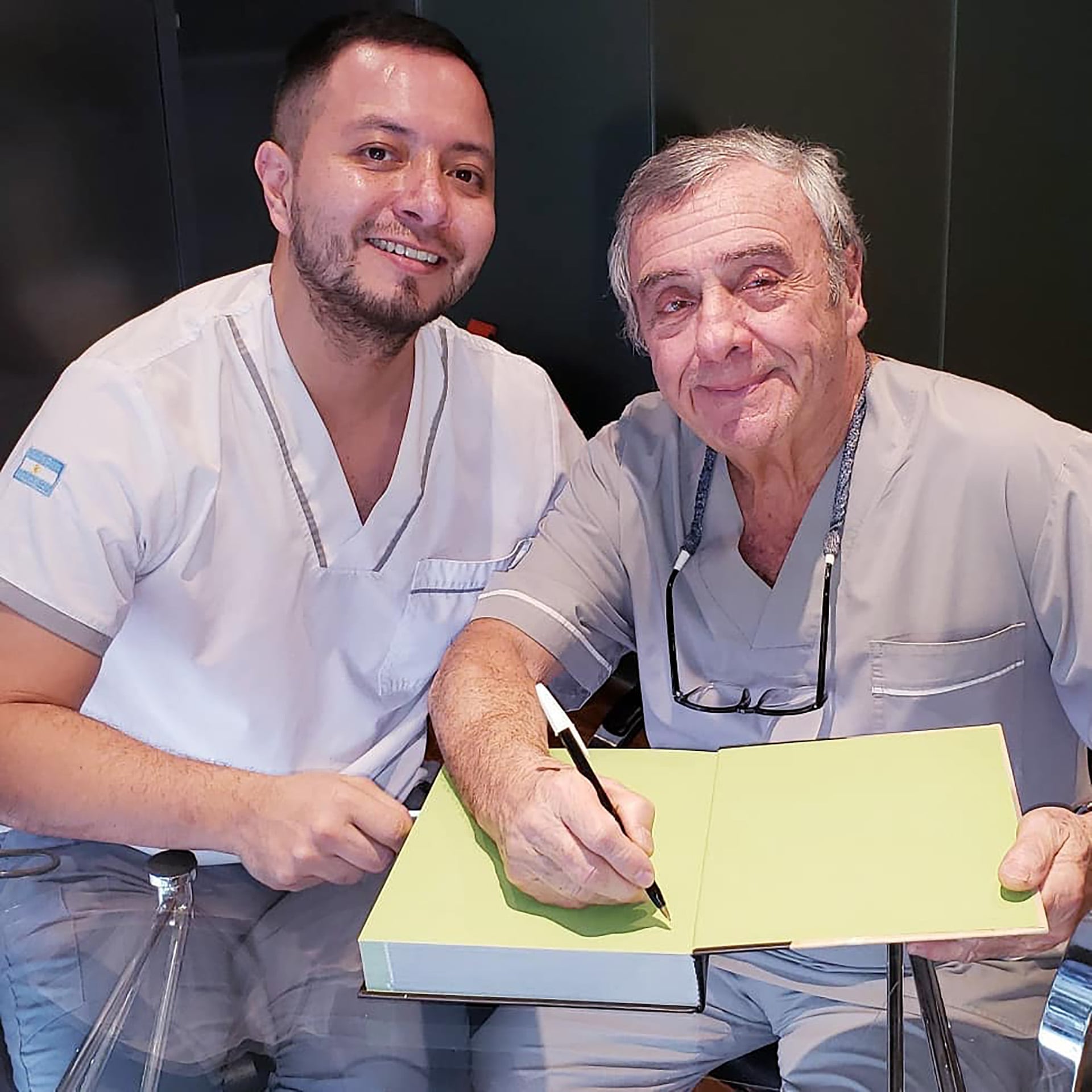 Con uno de sus alumnos