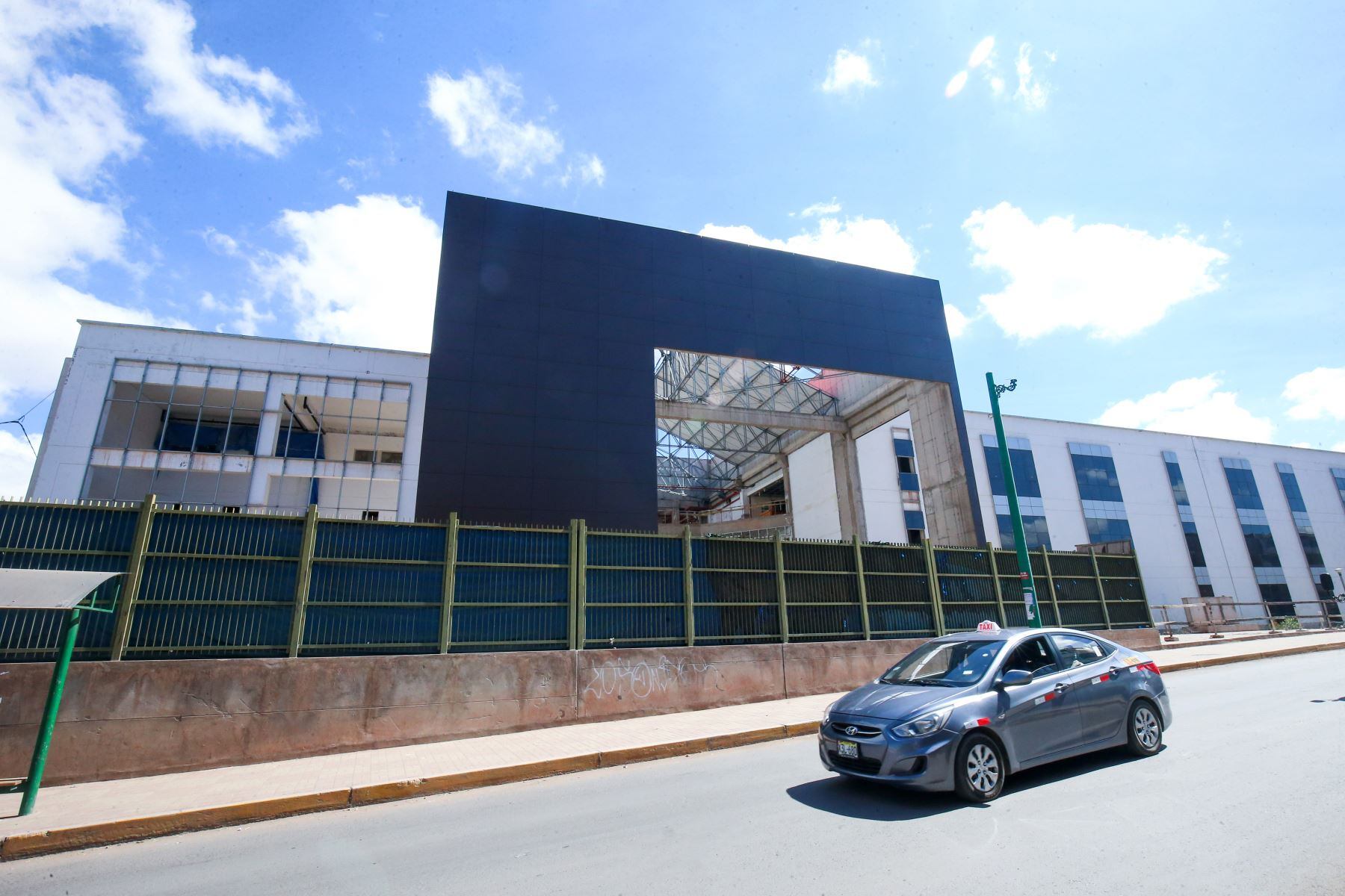 El Ministerio de Economía y Finanzas dispuso los recursos ordinarios destinados a la obra hospitalaria en Cusco. (Foto: Andina)