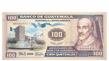El Banco de Guatemala inició la distribución de los billetes conmemorativos de Q100