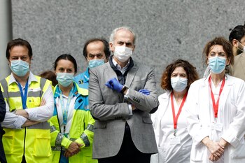 11/04/2020 España.- Madrid realizará desde el lunes PCR aleatorias a personas de 15 a 49 años que viven en zonas con más contagios.
El 30% de nuevos casos residen en algunas zonas básicas concretas, con centro de salud de referencia
SALUD
Jesús Hellín - Europa Press
