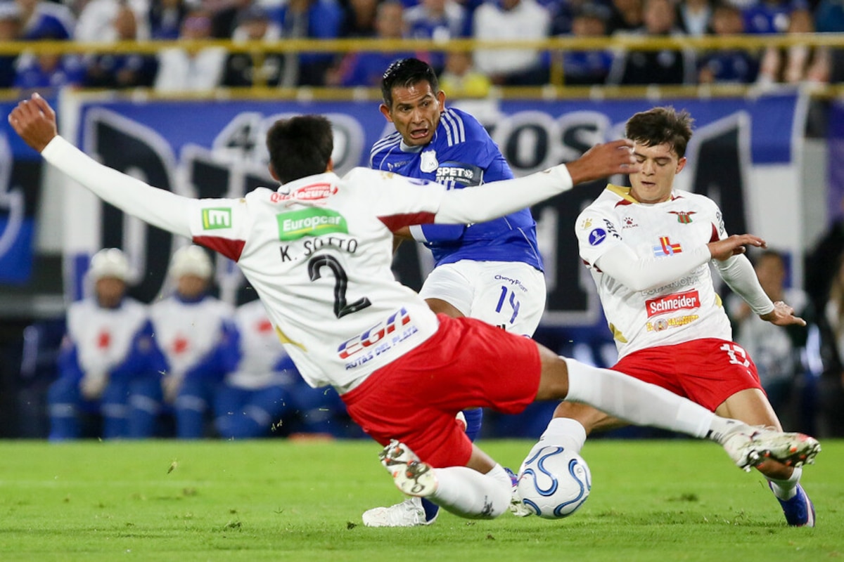 Millonarios vence a Boston River y suma su primera victoria en Copa Sudamericana
