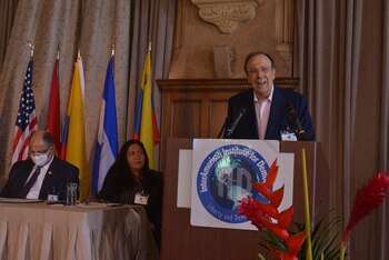 Defensa de la democracia en Las Américas