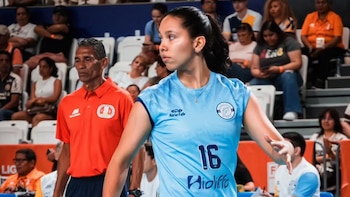 “No entiendo ni entenderé por qué pasan estas cosas”: Ariana Vásquez expresa su sentir tras lesión que la alejará de las canchas