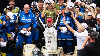 El sueco Rosenqvist gana por un suspiro las 500 Millas de Indianápolis y Alex Palou termina séptimo