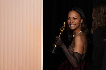 Zoe Saldaña, ganadora del Oscar