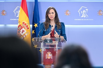 29/09/2026 La secretaria general de Podemos, Ione Belarra, durante una rueda de prensa, en el Congreso de los Diputados, a 29 de septiembre de 2026, en Madrid (España).
POLITICA
Gustavo Valiente - Europa Press