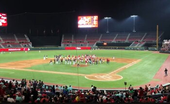 En las pantallas del Estadio