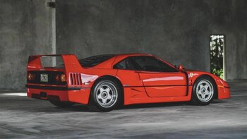 Un millonario olvida su Ferrari