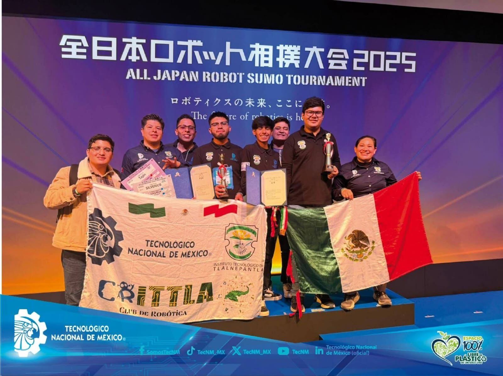 Estudiantes del Conalep Tlalnepantla I ganaron el Global Youth Invention Summit 2025 en Singapur con un dispositivo que genera agua potable a partir de humedad atmosférica. Crédito: SEP.
