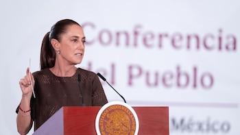 Estados Unidos usa el narcotráfico como pretexto para intervenir, pero México combate las causas; Sheinbaum destaca avances