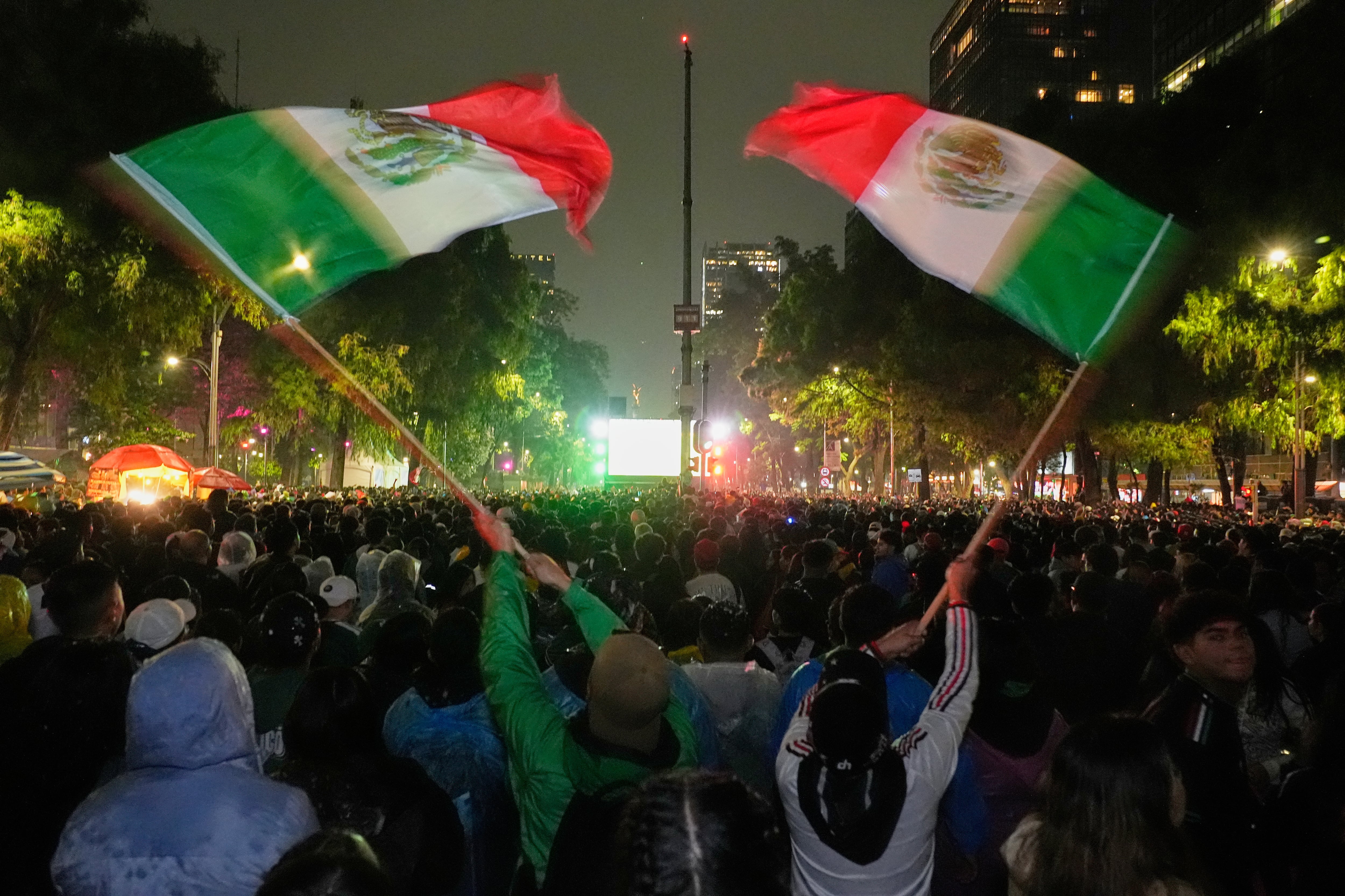 Embajada de Estados Unidos emite alerta de seguridad por partido de México vs Inglaterra, pide extremar precauciones por eventos masivos