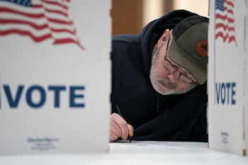 Jornada clave en el calendario político estadounidense, con primarias en tres estados que definirán candidatos y anticiparán el clima electoral nacional de cara a las legislativas de noviembre (REUTERS/Erica Dischino/Archivo)