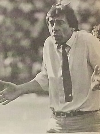 El entrenador de la Academia,