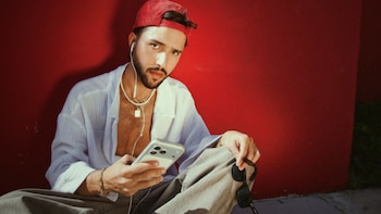 Cantante peruano Lotzo impulsa su carrera en Estados Unidos tras cinco años de formación en Berklee