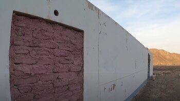 Puerta tapiada por concreto. (Captura