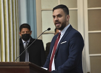 El ministro de Gobierno de