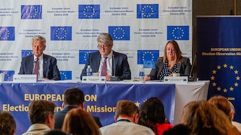 La UE reconoce la reelección de Hichilema en Zambia pese a las "graves irregularidades" en el recuento
