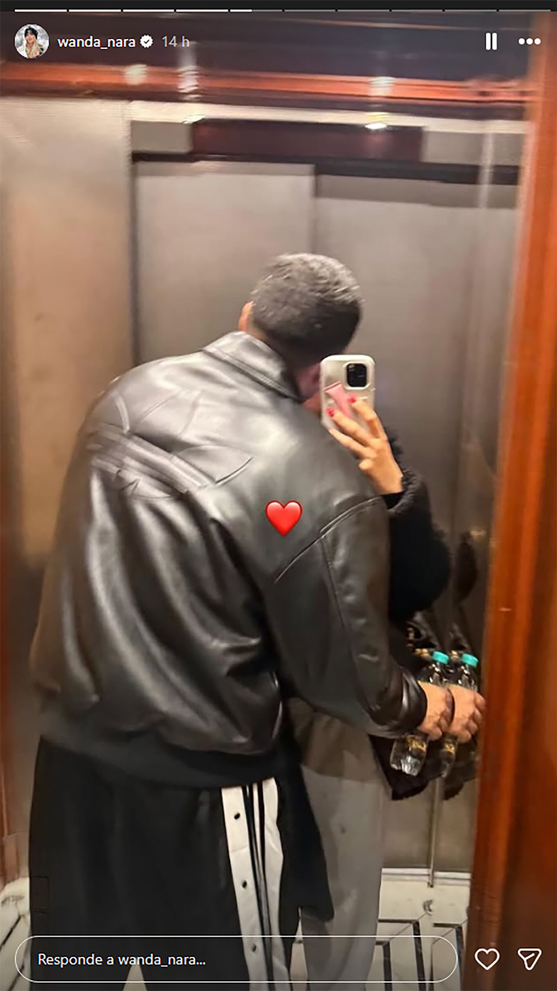 Wanda Nara y Martín Migueles, a punto de mostrar su primer beso en público (Instagram)