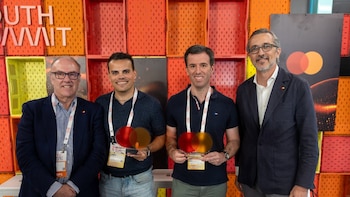 Stamp y Humanos, ganadoras de Mastercard For Fintechs Iberia 2026