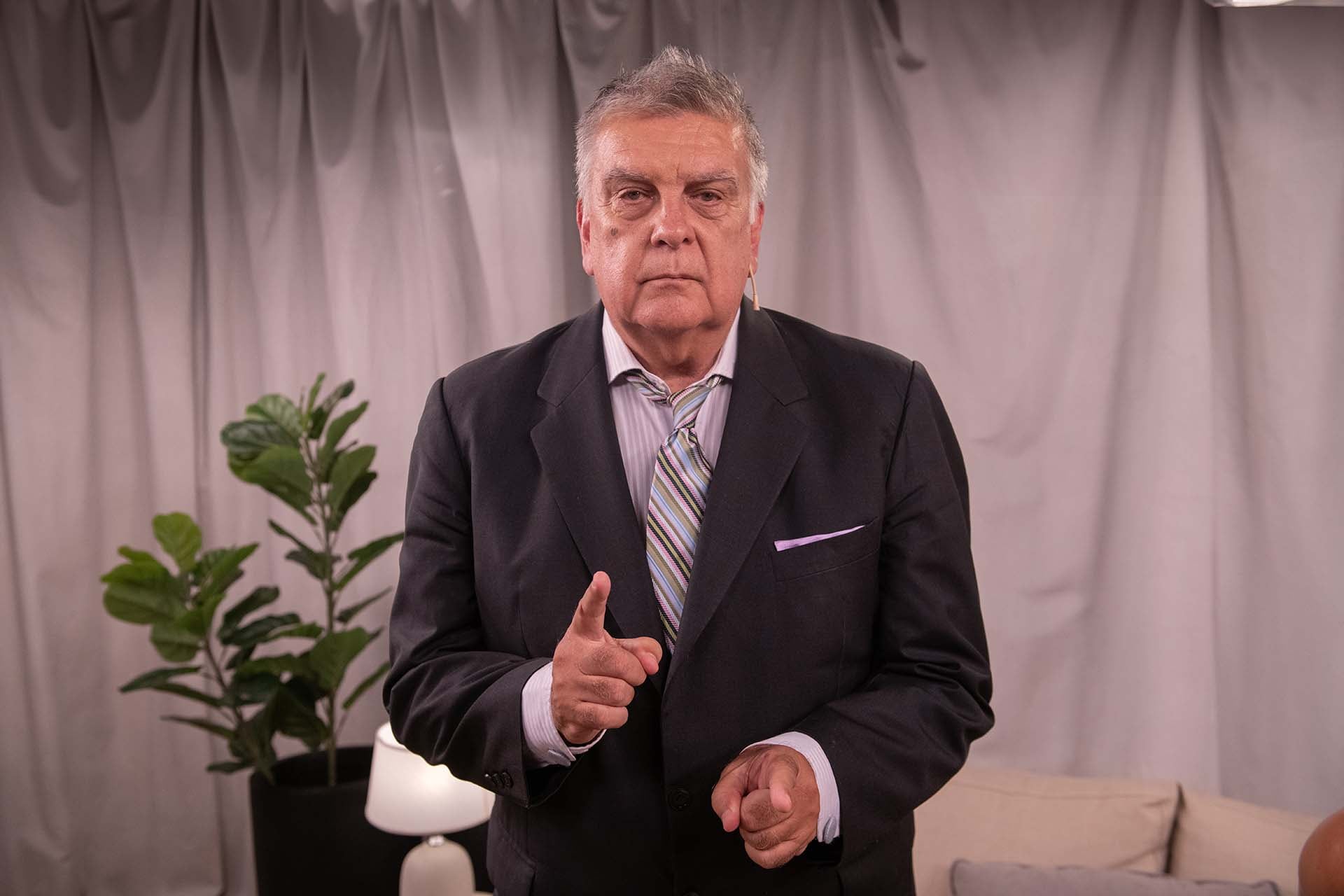 Detuvieron a un hombre por amenazar de muerte al periodista Luis Ventura