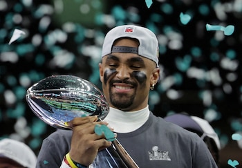 El quarterback de Filadelfia ganó la distinción de Jugador Más Valioso en el Super Bowl de febrero de 2025 frente a Kansas City Chiefs. (REUTERS/Mike Segar)