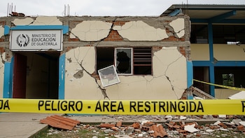 El Ministerio de Educación de Guatemala reporta daños en 18 centros tras la secuencia sísmica